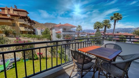 Classic Suite | Balcony
