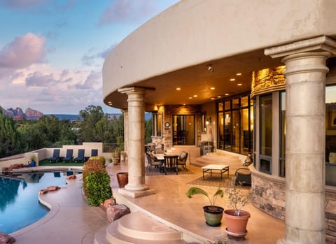 Experience Your Dream Getaway In This Award-Winning Home With Stunning Views!