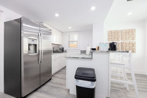 Siesta, 2 Bedroom | Private kitchen | Fridge, microwave, coffee/tea maker, eco-friendly cleaning products