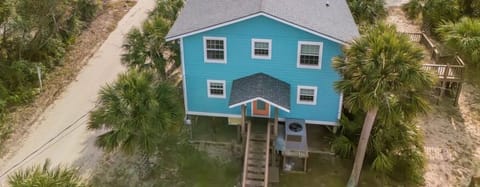 Welcome to Villa by the Sea!!