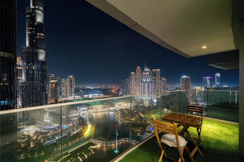 Signature Apartment | Terrace/patio