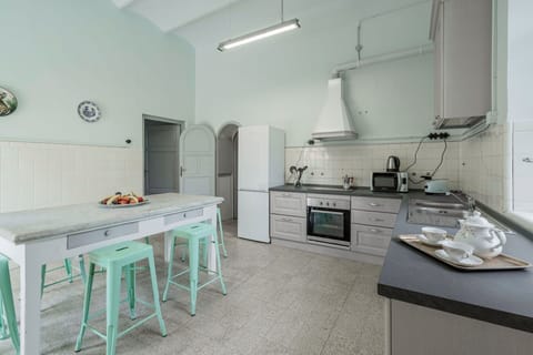 Autumn, Kitchen, Spring, Summer