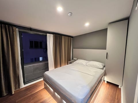 Frette Italian sheets, premium bedding, down comforters