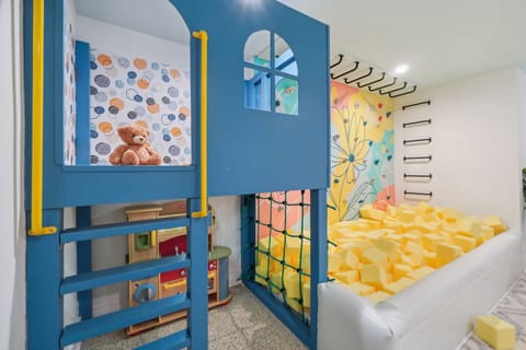 Their favorite room — climbing, laughing, and burning energy for hours. 
Their own little world inside your vacation — where imagination takes over and parents get a quiet moment nearby.
