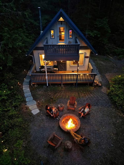 Experience the magic of a nighttime firepit gathering with your loved ones