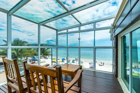 Family House | Terrace/patio