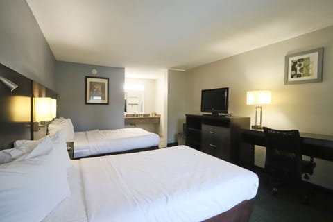 Standard Room, 2 Double Beds | Desk, blackout drapes, iron/ironing board, free WiFi