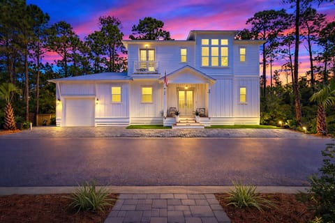 Exterior of Home in Gated Neighborhood