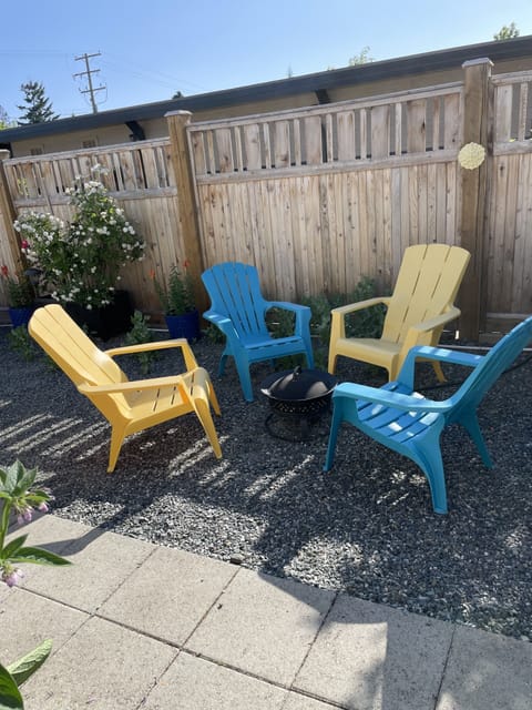 Communal firepit outside private gate area for both suite and cottage.