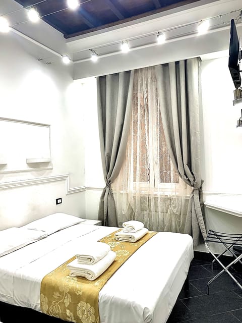 Economy Double Room | In-room safe, desk, free WiFi, bed sheets