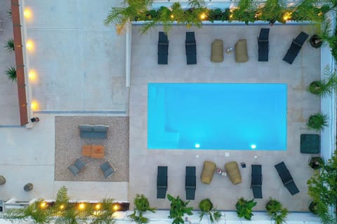 pool