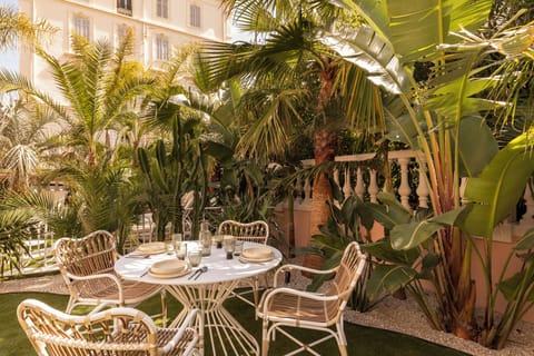 Elite Apartment | Terrace/patio