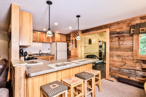 Cute breakfast area to enjoy a morning with kids