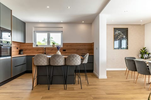 Villa, 4 Bedrooms, Private Pool, Mountain View | Private kitchen | Microwave, dishwasher, coffee/tea maker, highchair