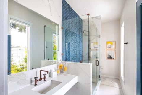 Blue Room | Bathroom | Shower, designer toiletries, hair dryer, towels