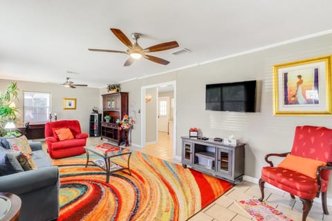 Spacious Living Room