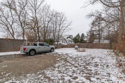 large private parking lot located just behind the house