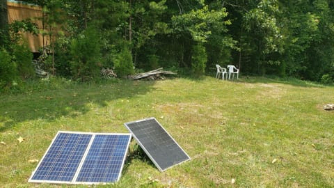 Covered firewood, parking right in front of your dwelling