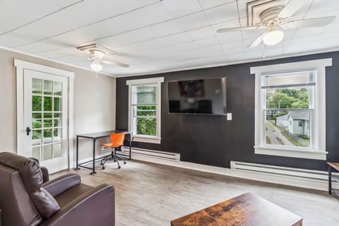 Furnished housing near Lima for workers (10)