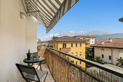 Family Apartment, Multiple Bedrooms (Casa Elena) | Outdoor dining