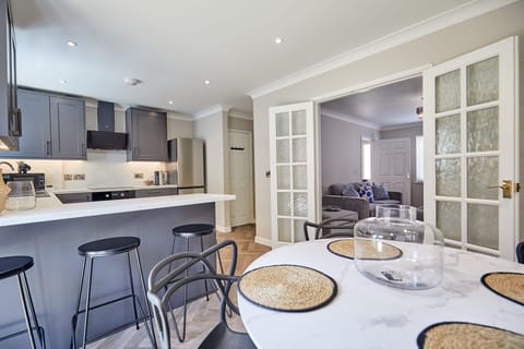 The double doors through to the lounge create privacy when needed.