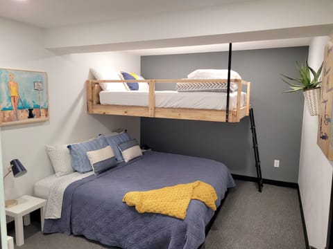 3rd Bedroom in the Emerson Bay Suite. 