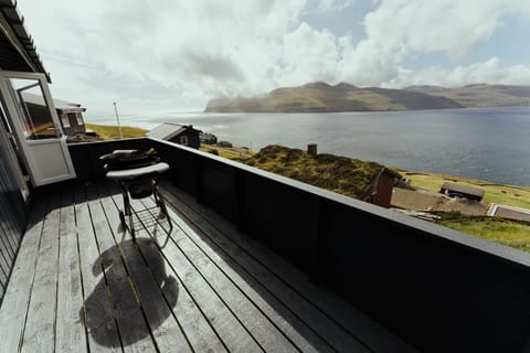 House | Balcony
