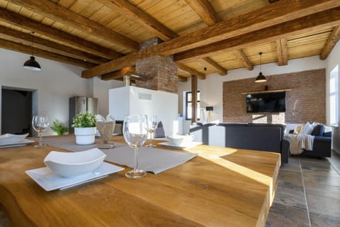 House | 5 bedrooms
