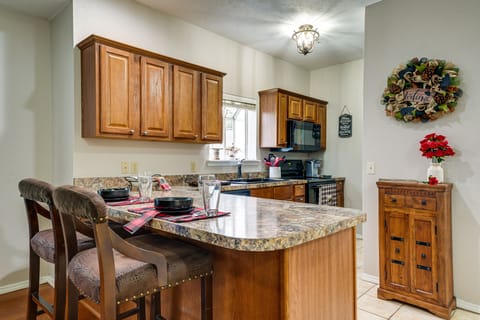 Kitchen | Free WiFi | Central A/C