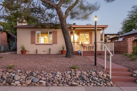Front of Home - Lighting 