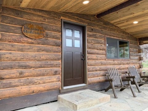 Welcome to Heather`s Hideaway. Perfect place to sit and soak in the incredible mountian views
