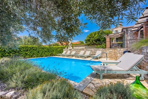 Private Pool