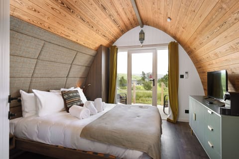 1 bedroom, in-room safe, free WiFi