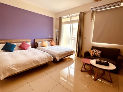 Comfort Quadruple Room | Blackout drapes, free WiFi