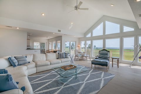 Living with views