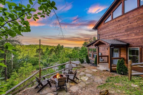 Cabin, 2 Bedrooms | Terrace/patio