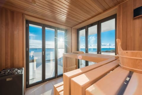 Villa, 5 Bedrooms, Private Pool, City View | Sauna