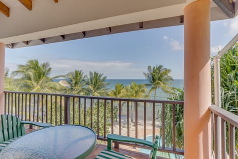 3rd Floor Deck