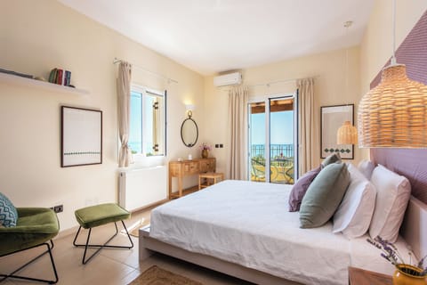 House, 2 Bedrooms, Sea View | Iron/ironing board, free WiFi, bed sheets