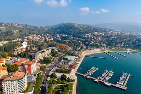 Marina