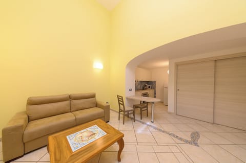 Superior Studio Suite, Terrace | Minibar, in-room safe, desk, blackout drapes