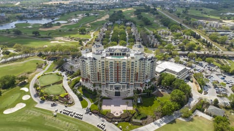 Exclusive House | Resort view