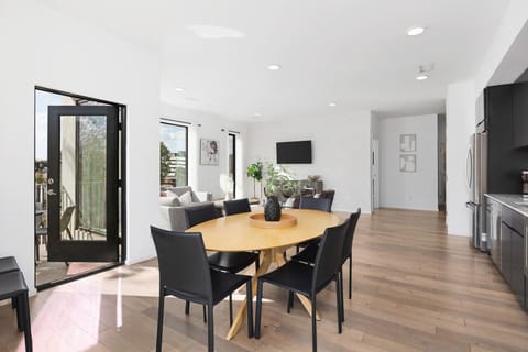 Well-equipped kitchen with all the supplies you'll need for cooking. Seating for 8 at the dining room table.