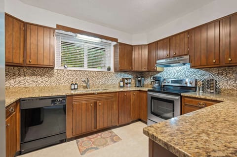 Fully stocked kitchen with dishes, pots and pans utensils and much more! This house was absolutely amazing! It was so gorgeous as well as very close to downtown Madison and Clifty Falls. The neighborhood was very peaceful and quite beautiful."