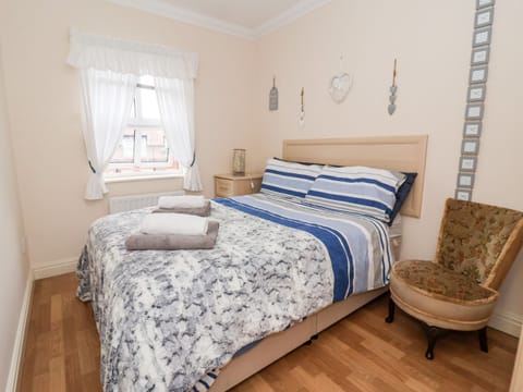 4 bedrooms, individually decorated, individually furnished, free WiFi