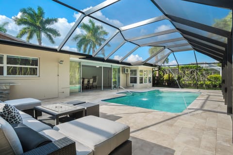 Slip into vacation mode and escape to paradise with this beautiful vacation home