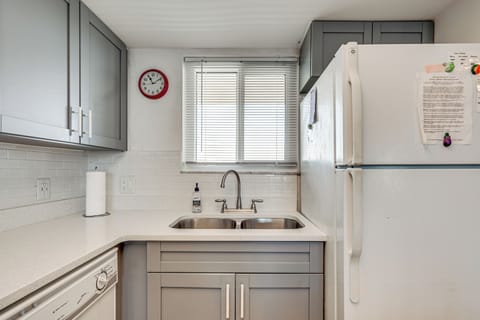 Apartment (1 Bedroom) | Interior