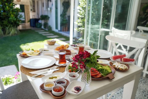 Free daily local cuisine breakfast