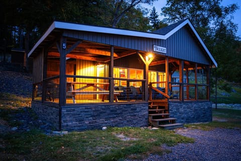 Simple. Cozy. Just right.