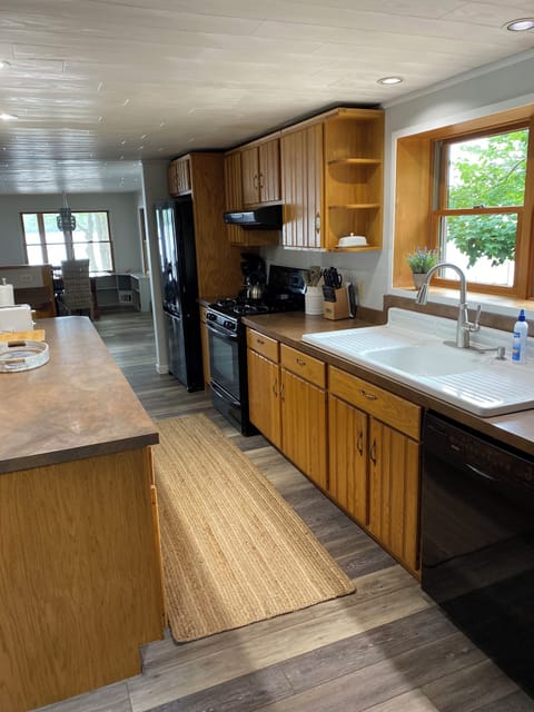 Roomy, Galley style kitchen.  Fully equipped with all you need for cooking.